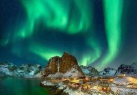 另类情感说说：你是我心中永远无法触碰的那片云