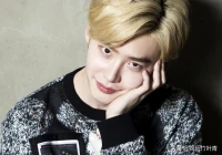 伤感短句子十字(有哪些很虐的言情小说可以推荐)