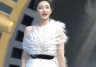 个性签名女生简单气质仙气(仙气梦幻甜美个性签名)