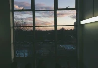 伤感说说 心好累了(有人说婚姻其实跟谁过都一样)