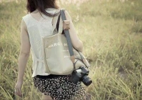 伤感短句子句句心痛不超过15个字(你读过哪些美到极致痛到窒息的诗句)