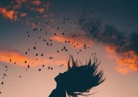 让人想哭的抑郁文案(有什么偏执病娇系男主的小说推荐)