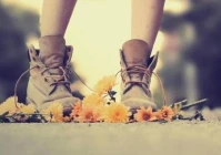 伤感爱情的短句(你认为最悲伤的歌曲有哪些)