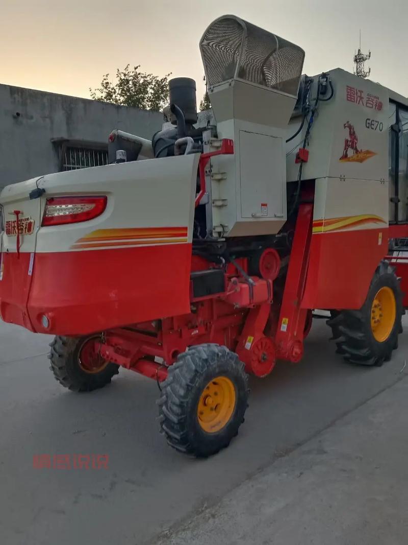 连云港收割机百姓网,轻松找到高性价比农机