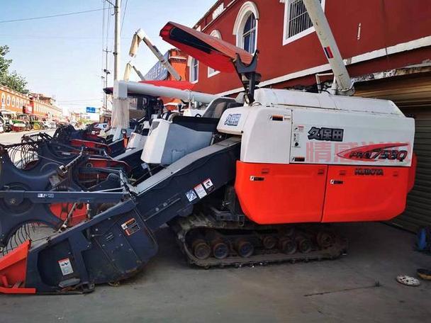 [新乡百姓网二手收割机拖拉机超值推荐，低价优选]