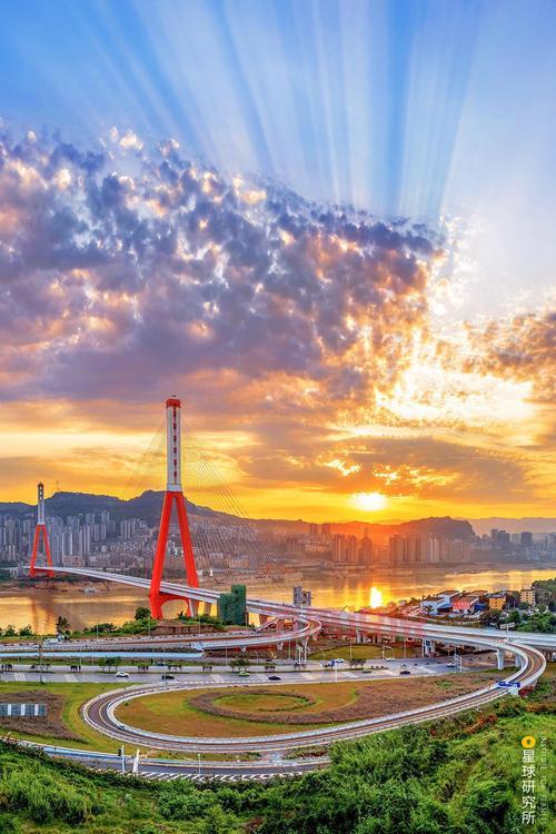 通过阳光万州网解决万州群众诉求,提升城市治理