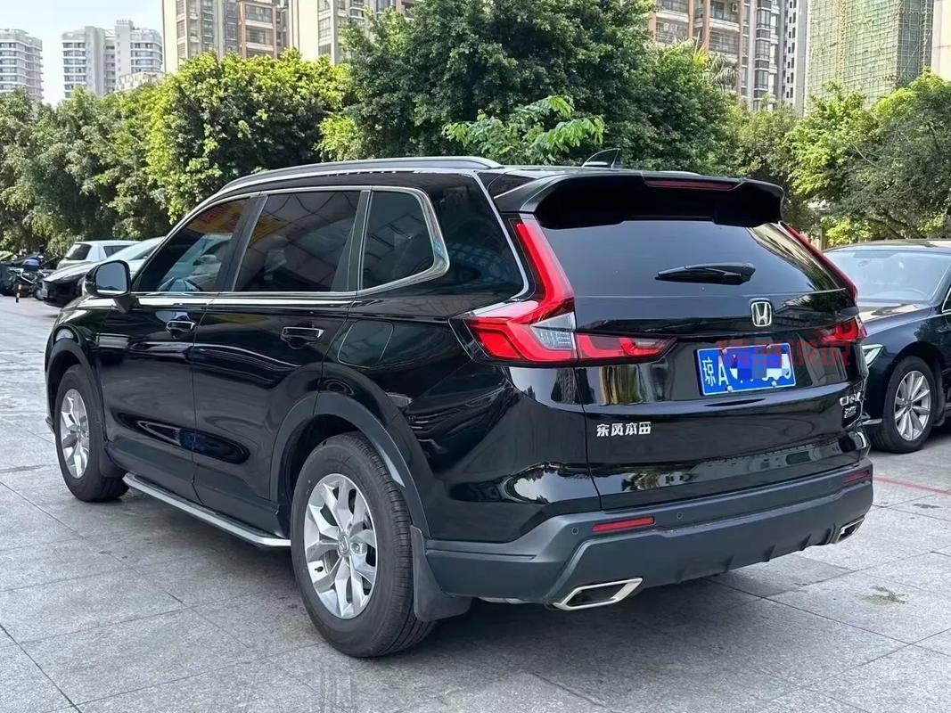 二手车交易市场1万2万预算选车指南:性价比高的车型推荐