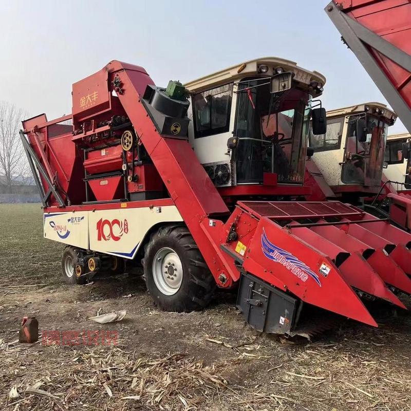 齐齐哈尔百姓网最新二手玉米收割机出售，低价甩卖好选择