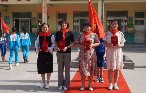 日照论坛河山屯岭村奖学金颁发仪式：鼓励学子追梦