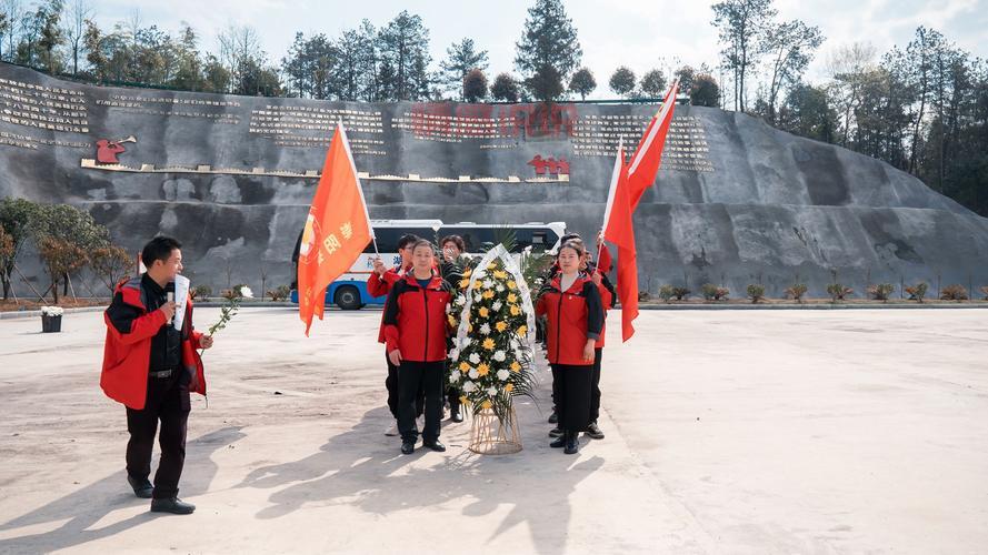 咸宁新闻:崇阳天城镇罗浩抗疫获嘉奖,火线提拔为党委委员