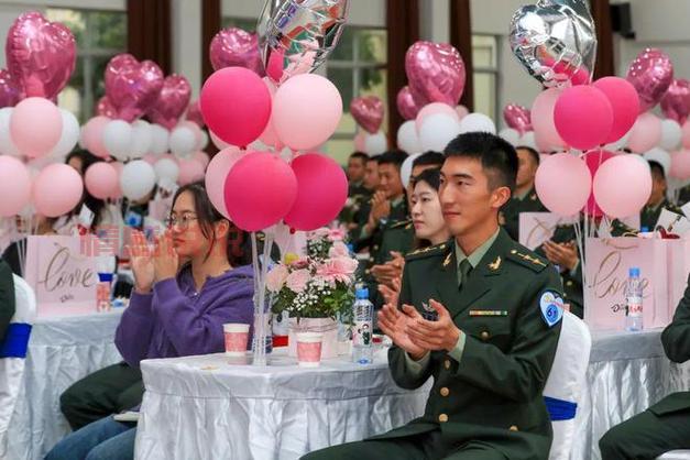 白山单身群:寻找你的另一半,开启甜蜜之旅!