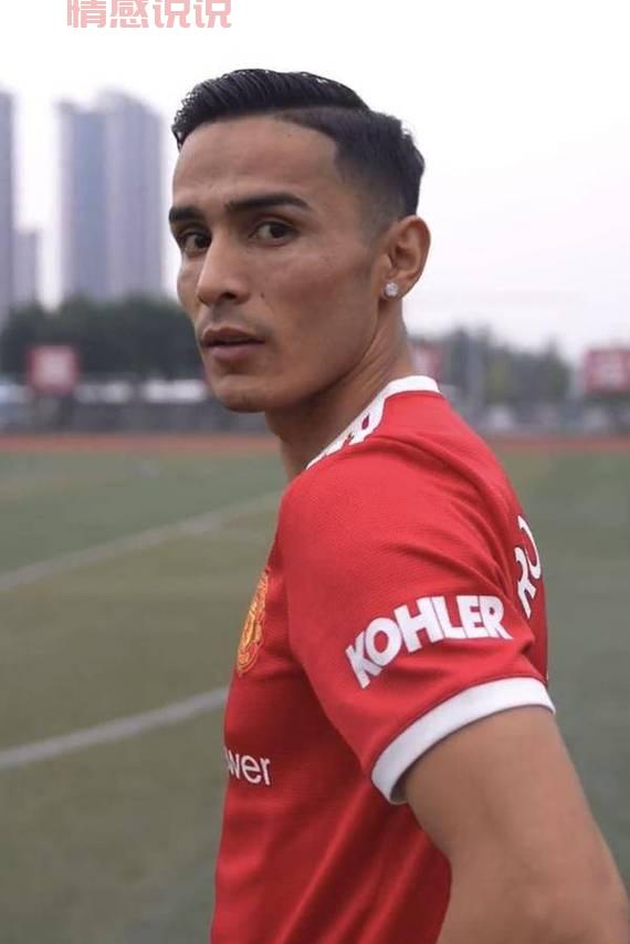 想找新疆男孩聊天室？这里有超多帅气小哥哥等你！