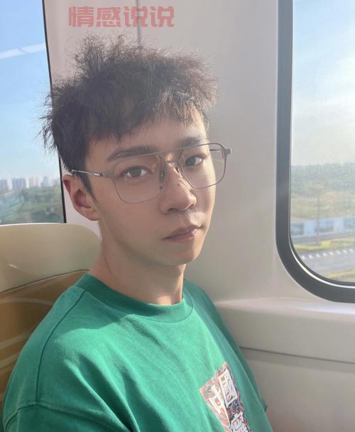 想找新疆男孩聊天室？这里有超多帅气小哥哥等你！