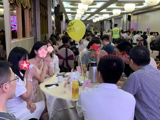 一对一相亲图片长啥样?看看这些你就明白了!