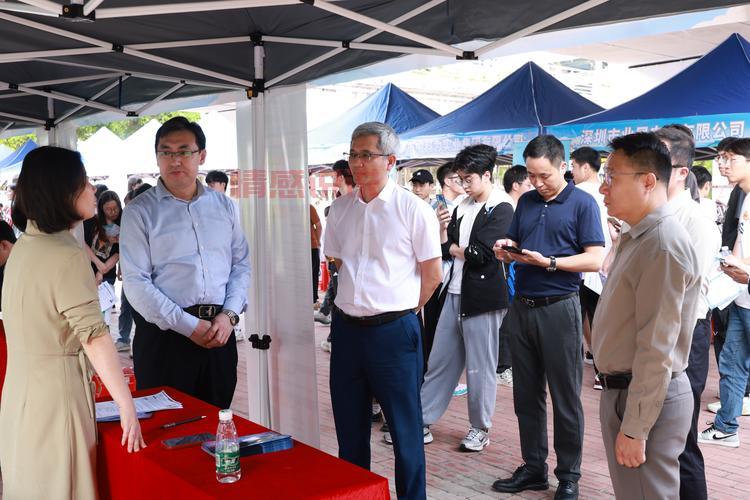 想找爱心岗看这里!深圳龙华区公益招聘网来啦!