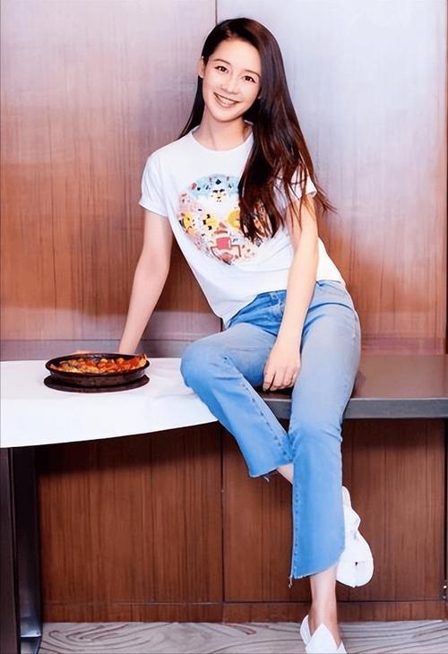 全城热恋找不到燕子了！她不再主持了吗？