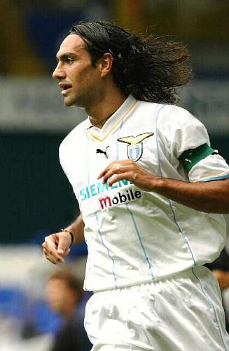 伤感短句扎心英文(伤感文案英文带中文)