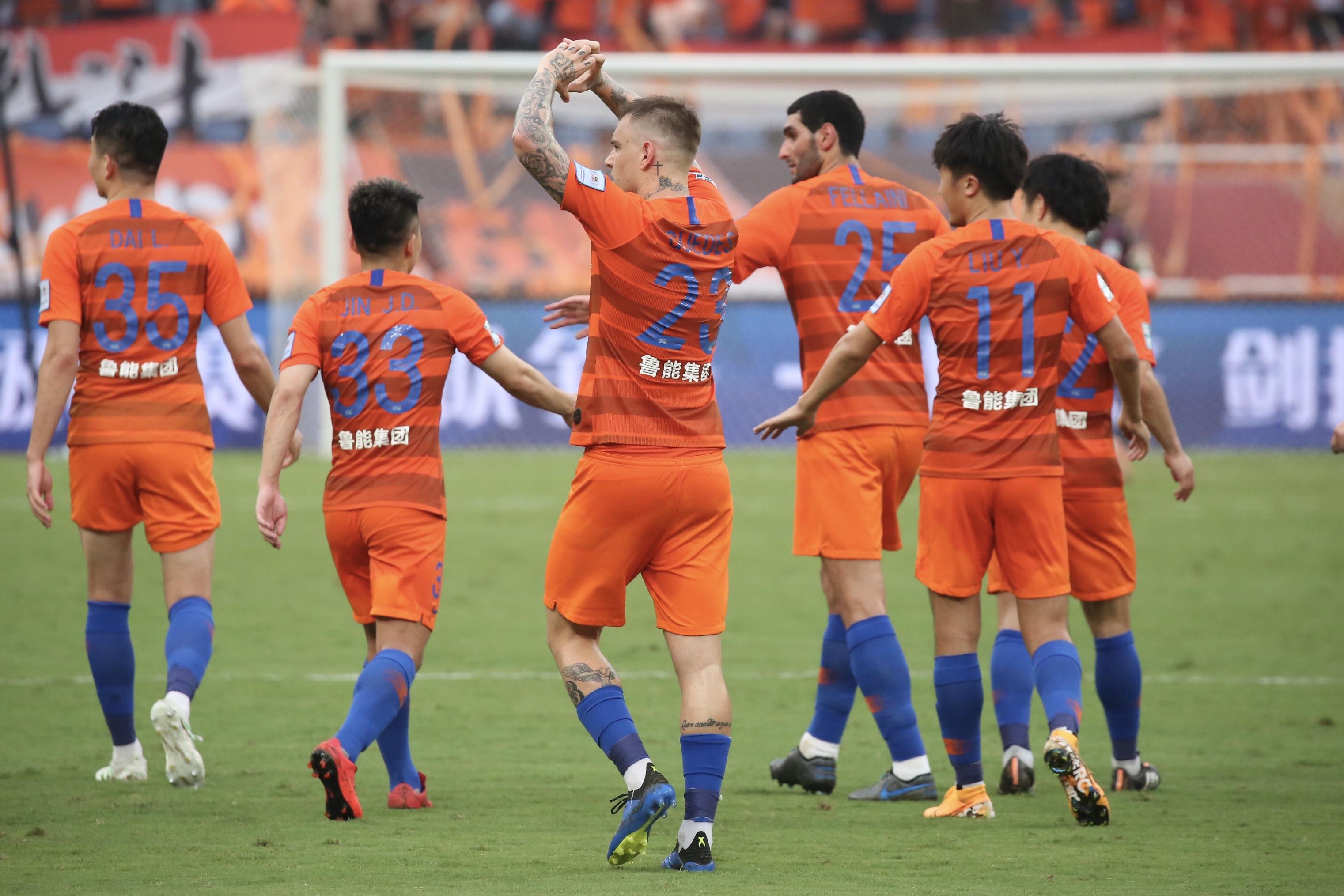 成熟稳重签名(赵惠个性签名好看的)