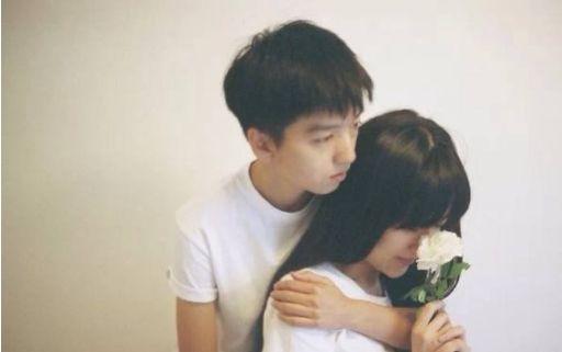 哄女生开心的100句话(才能撩到女生脸红)