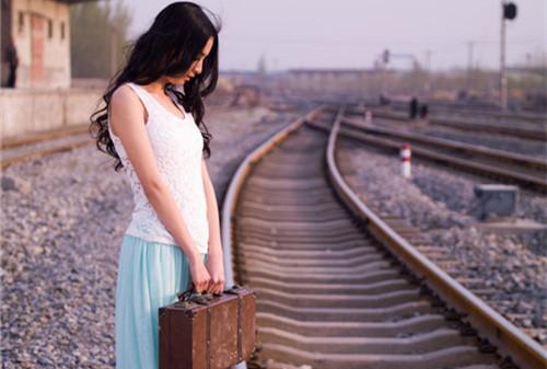 经典语录伤感爱情短句(黄藤酒的陆游与唐婉是真正的爱情吗)