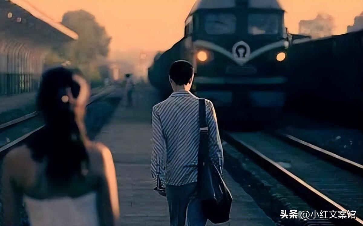 伤感文案短句扎心(JOJO扎心语录)