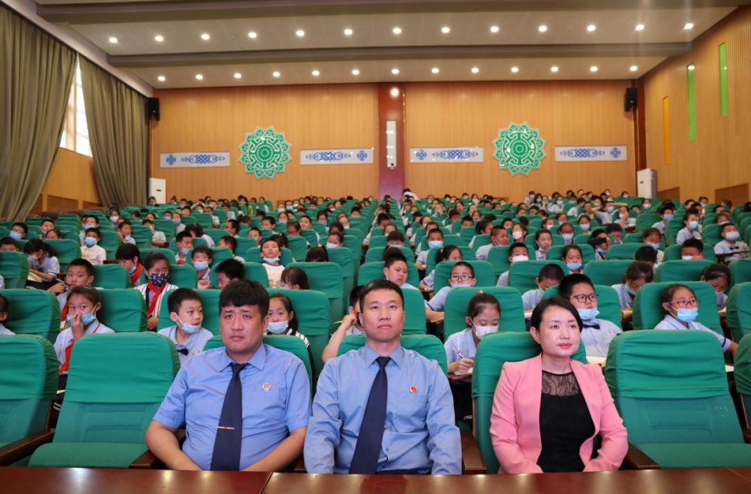 交友签名最吸引女人(你和异性合租过房子吗)