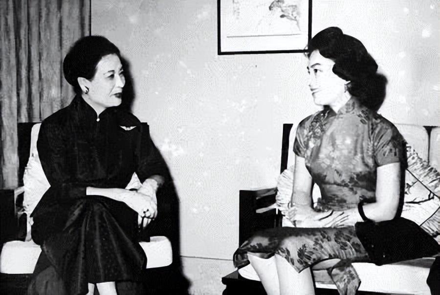 六个字伤感短句(六个字的绝情伤感网名)