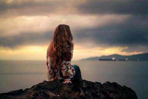 伤感的句子说说心情(自己住院伤感的句子)